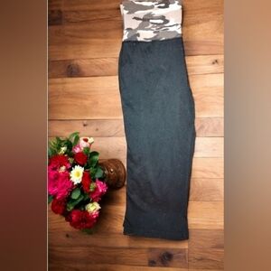 Bobbie Brooks Black Cropped Leggings With Camo Fold Down Waistband Size Small